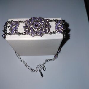 Lee Mode International legant White Gold and Purple Bracelet